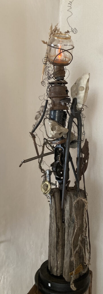 Rainer Leitz Artwork M.17 "Atropos - Die Dritte der Drei Moiras" Electric Moving Object with Light