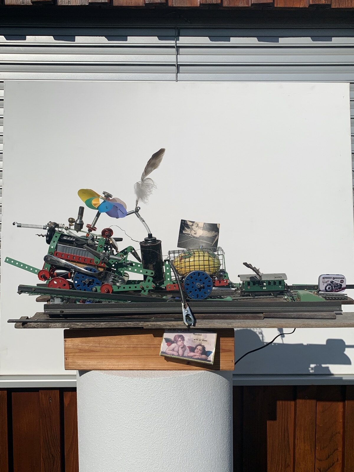 Rainer Leitz Artwork M.08 "Jim Knopf ins Unendliche" Electric Moving Installation