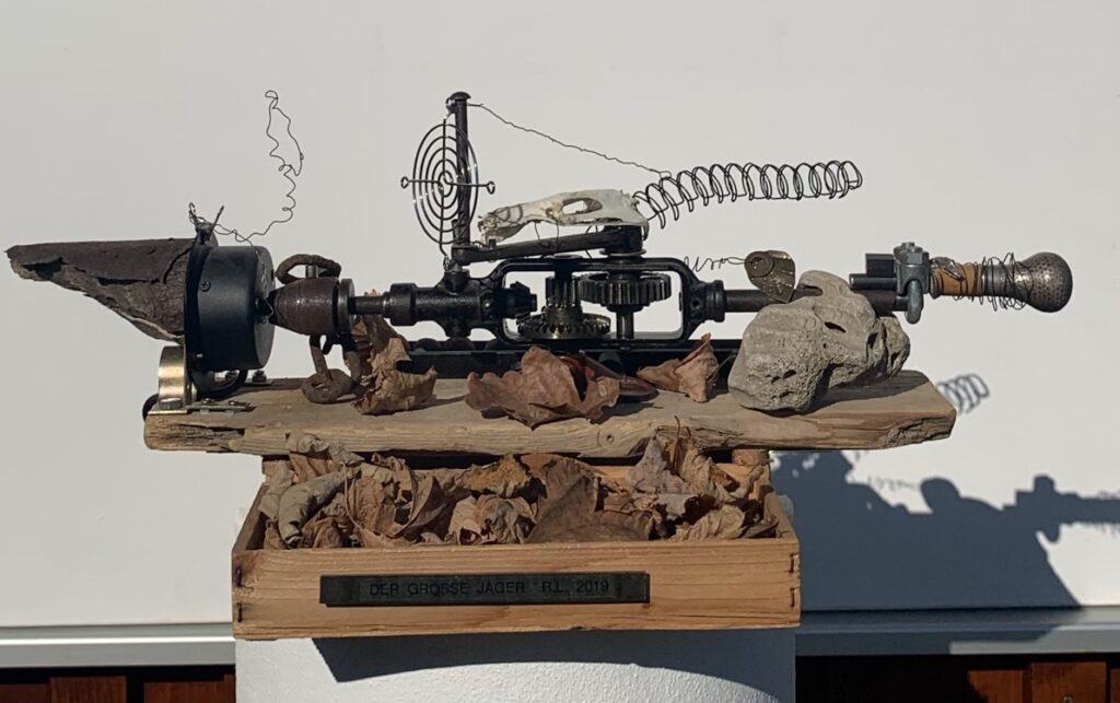 Rainer Leitz Artwork M.11 "Der Große Jäger" Electric Moving Installation