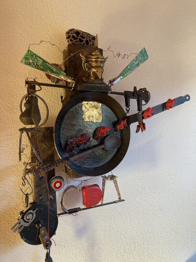 Rainer Leitz Artwork M.14 "Burma - still not released" Wall Hanging electric Moving Object