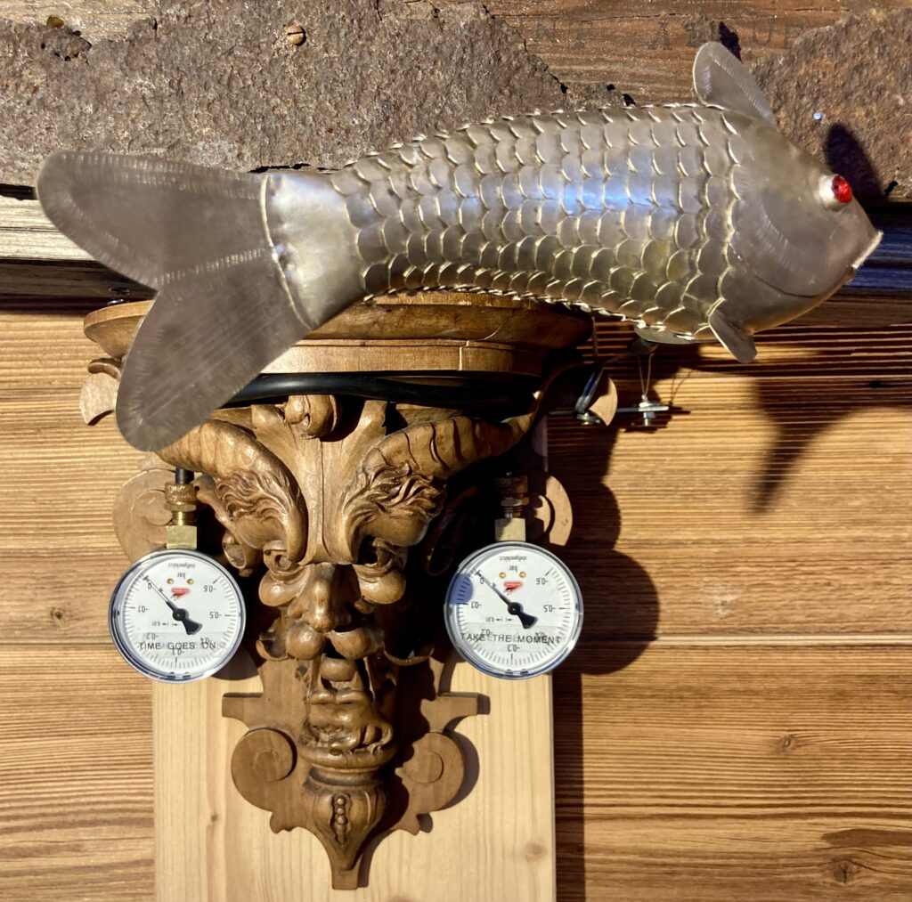 Rainer Leitz Artwork M.12 "Seelenschiff Mutabor", Electric Wallhanging Object. Detail Foto